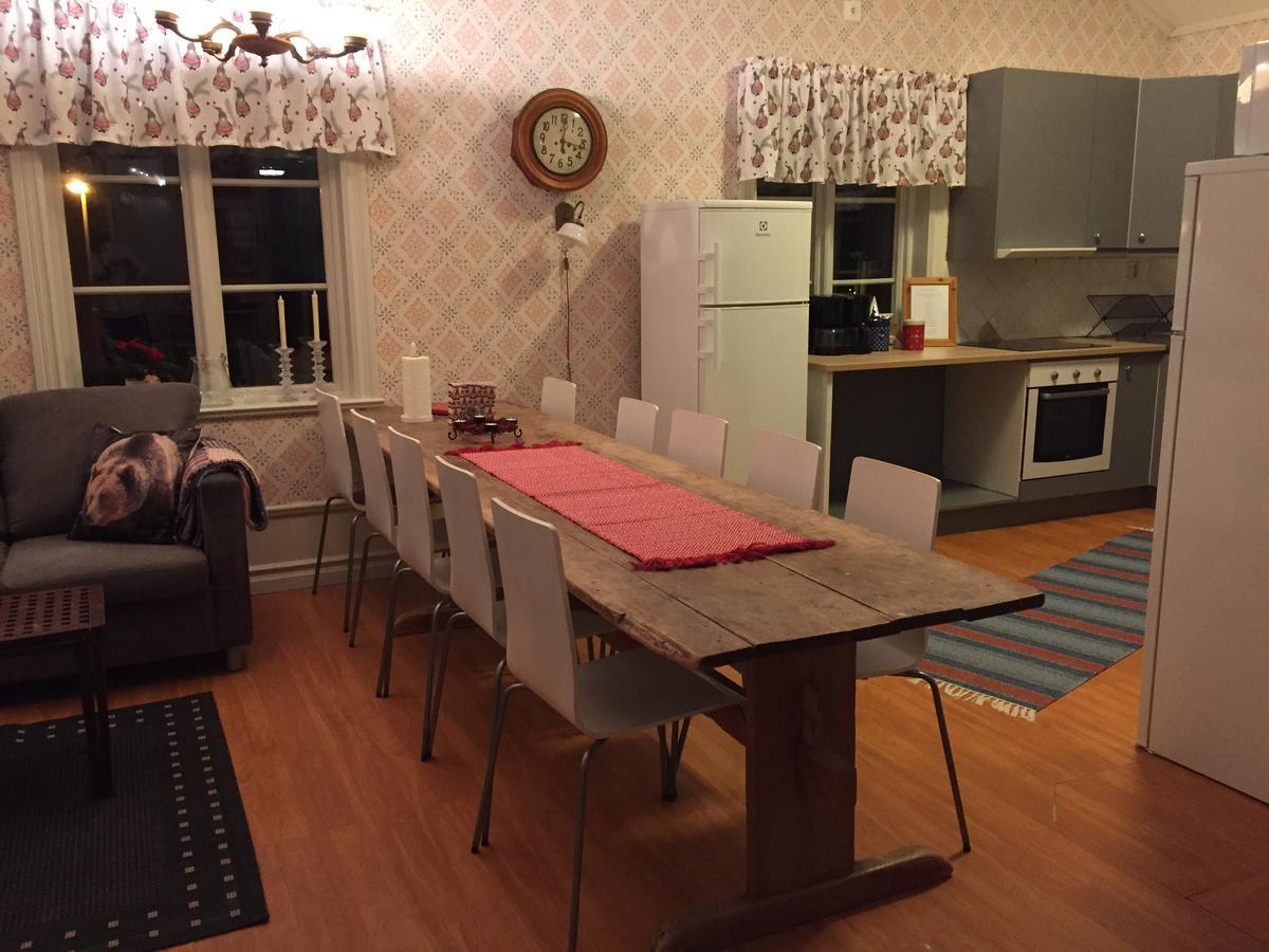 Gaestgivars Vandrarhem Och B&B Järvsö Екстериор снимка